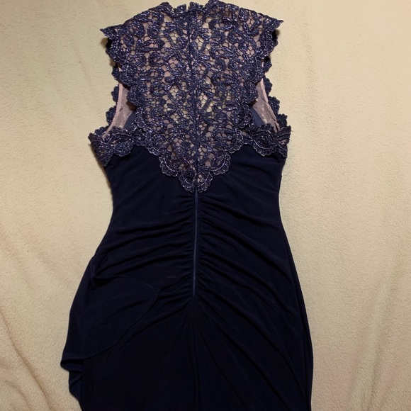 Formal Dress - Picture 10 of 11